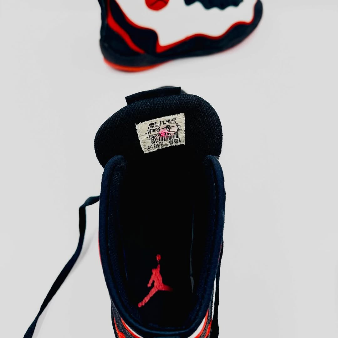 committed_wrestling_shoes_0165b43bf63a4dcebc2b86511a4a0b3b